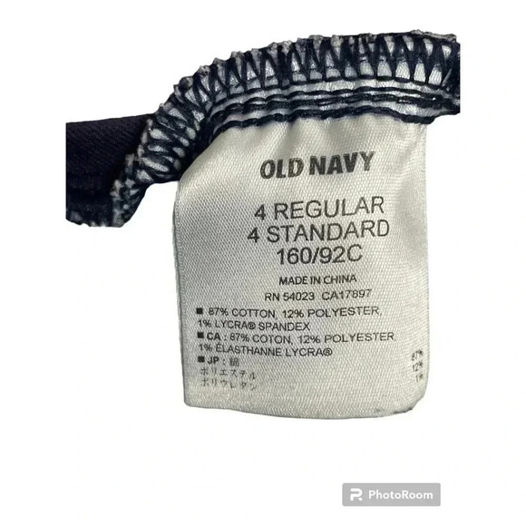 Old Navy Women’s Maternity Stretchy Capri Denim Full Panel. Size 4 - Picture 6 of 7